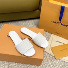 Louis Vuitton Slippers